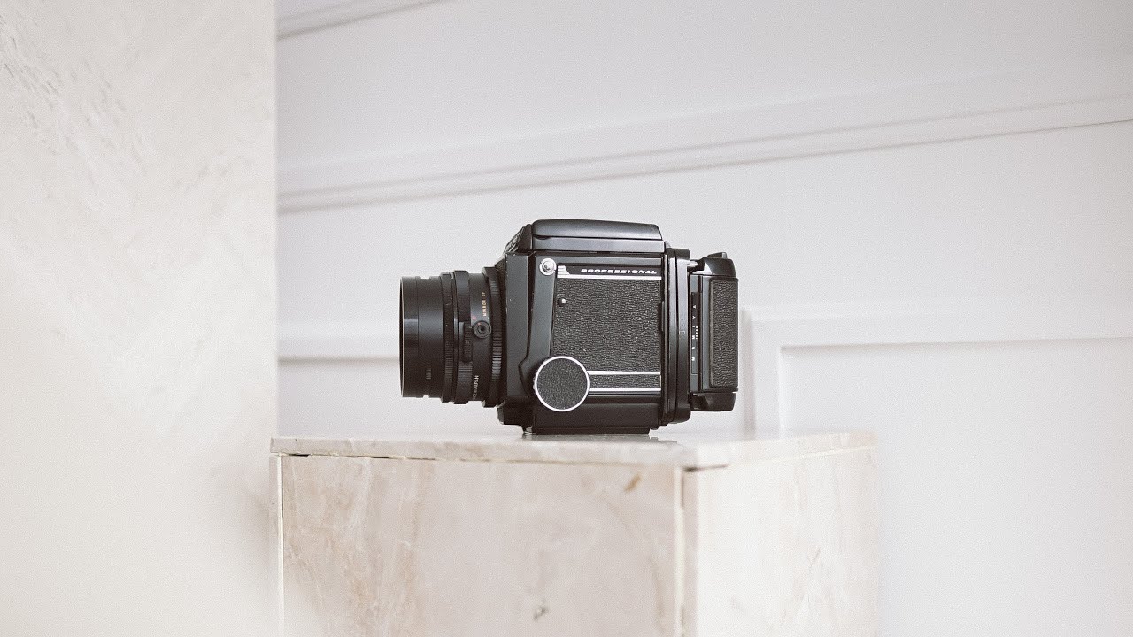 How to Load and Unload Film in a Mamiya RB67
