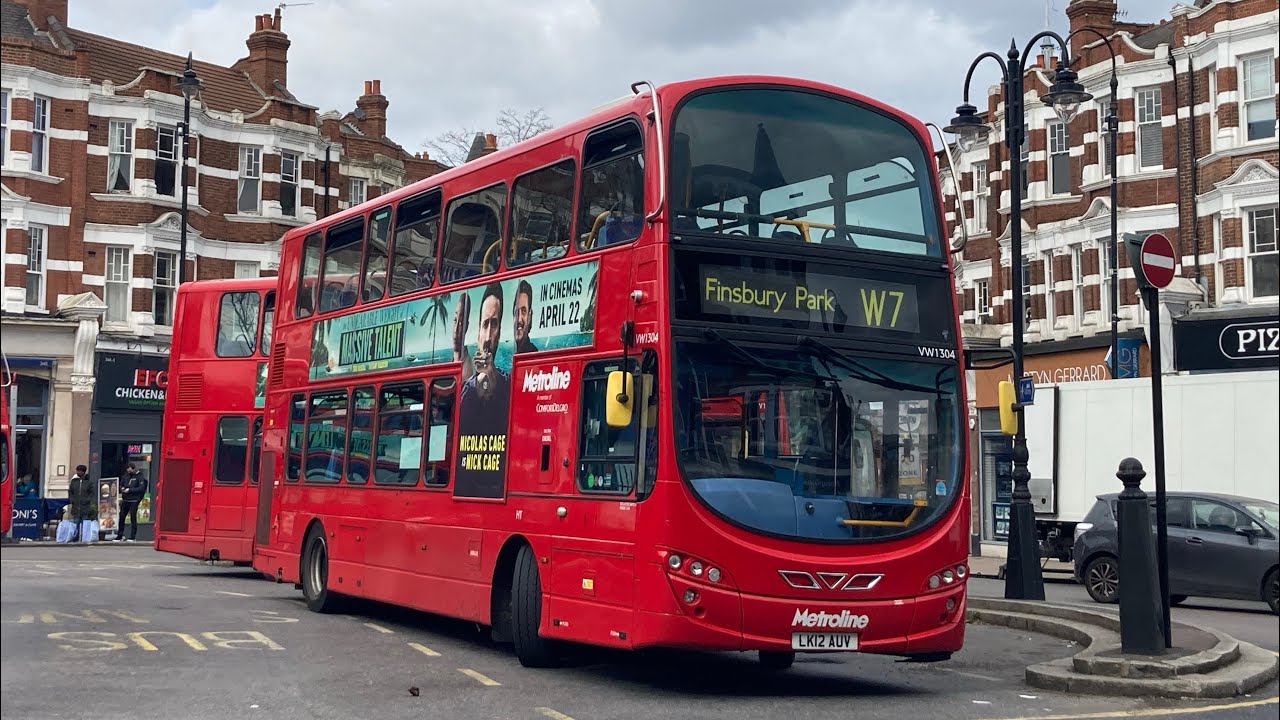 FRV. Ramadan Special Advent Day 8. Metroline Route W7 Muswell Hill to Finsbury Park.VW1304(LK12 AUV)