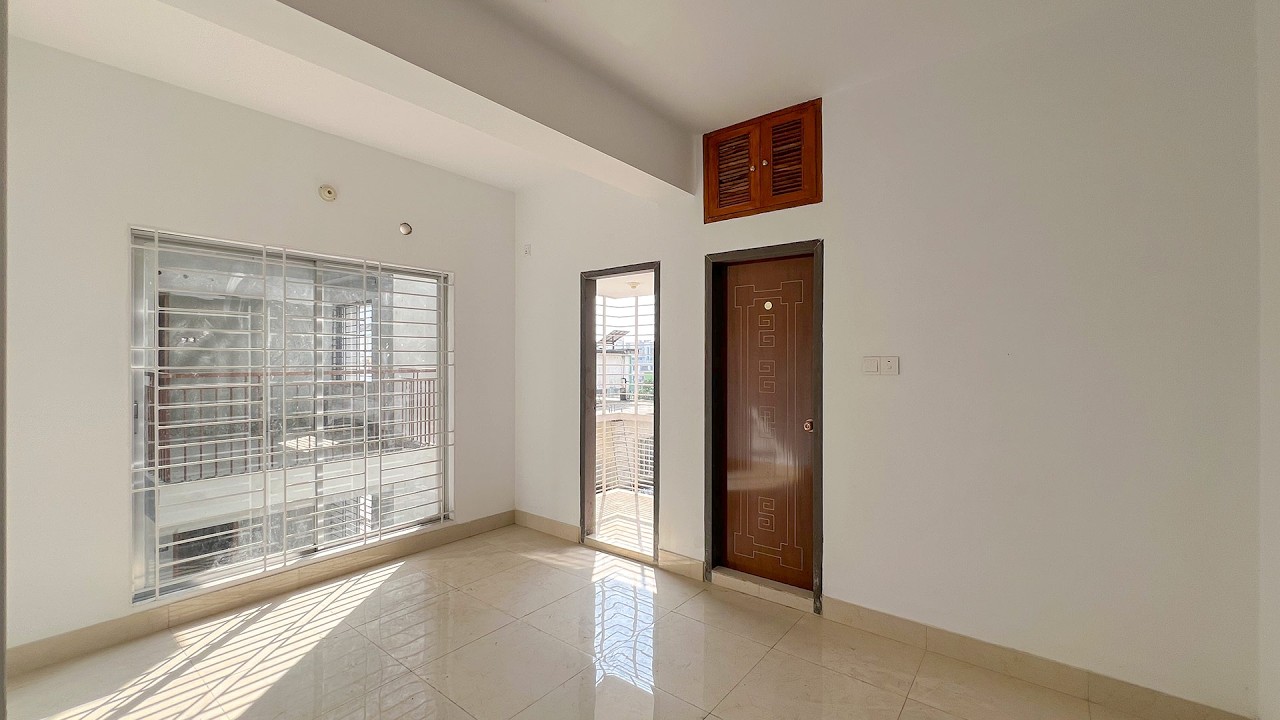 1470 Sft South Facing Apartment for sale on 7th floor in Mirpur.
