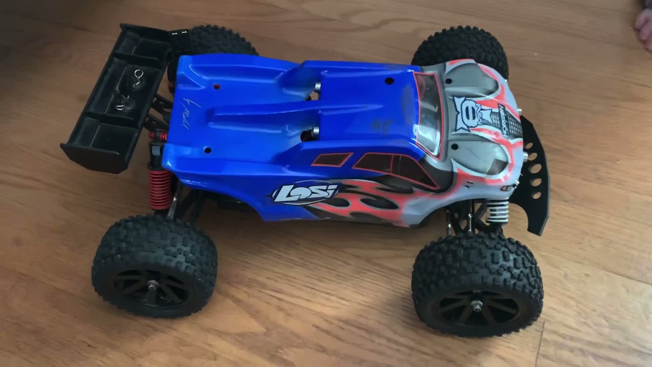 RC Losi  Mini 8ight-t Truggy big Motor mount led lights castle motor