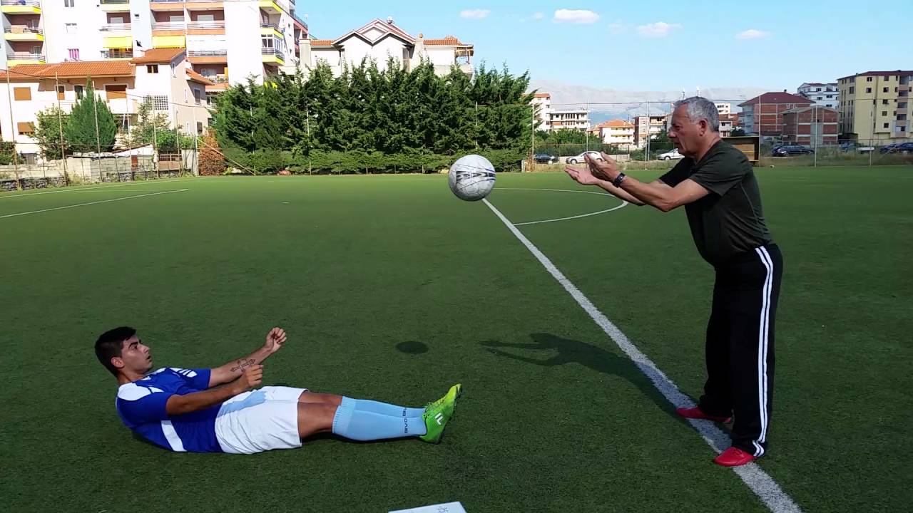 Ushtrime te ndryshme per futbolliste te rinj