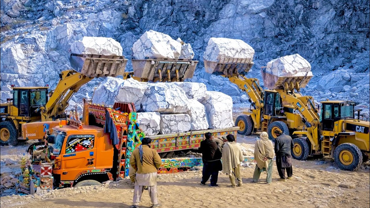 Dangerous Mountain Truck Loading | Giant Marble Stones & Marble Factory Power Work