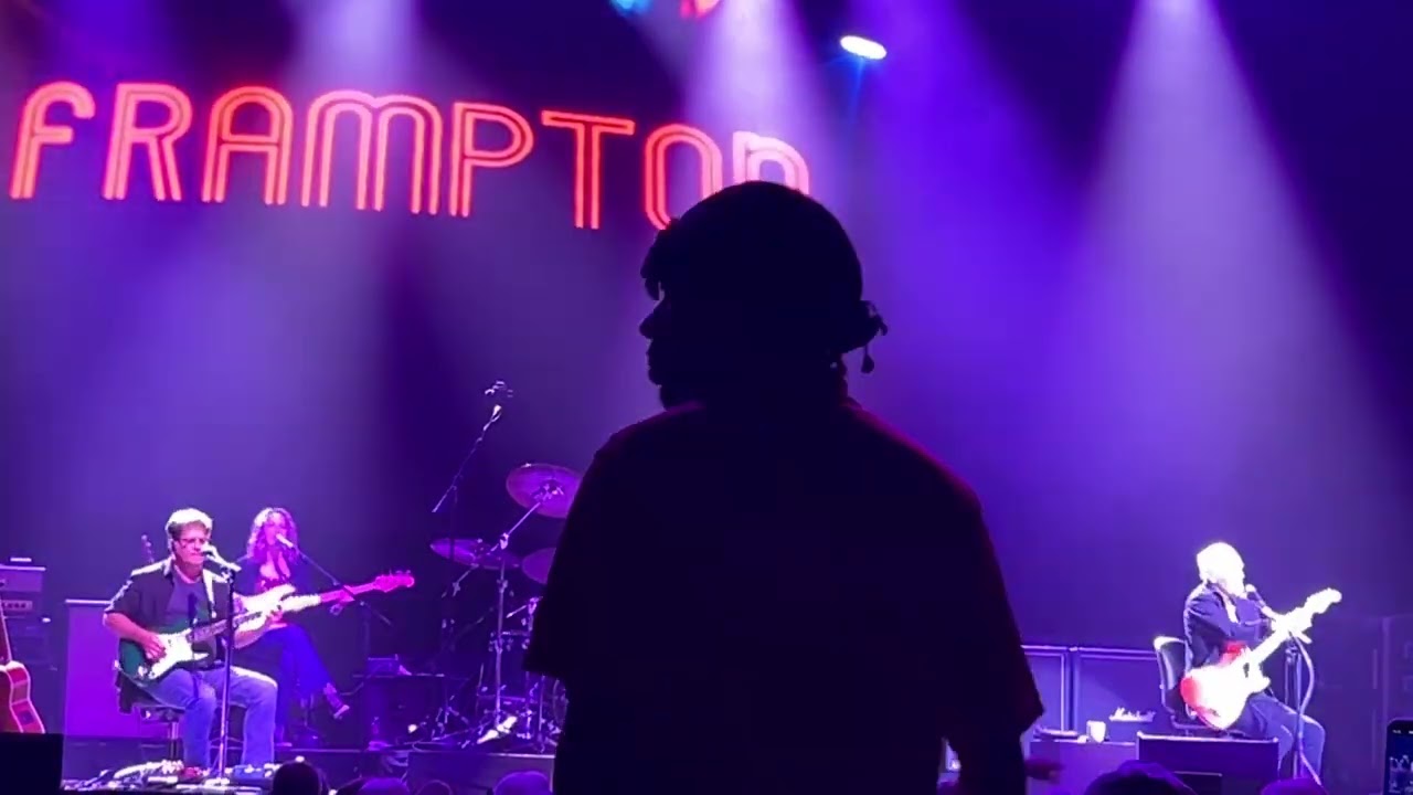 PETER FRAMPTON  'Show me the way'   New Orleans ⚜️  Saenger Theatre  October 17, 2025