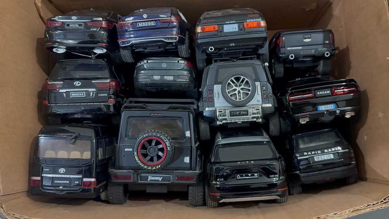 Lets find aboxof black model cars,Toyota,Mercedes,Lexus,Bmw,Aito,Chevrolet,Honda,Mazda,suzuki,RR