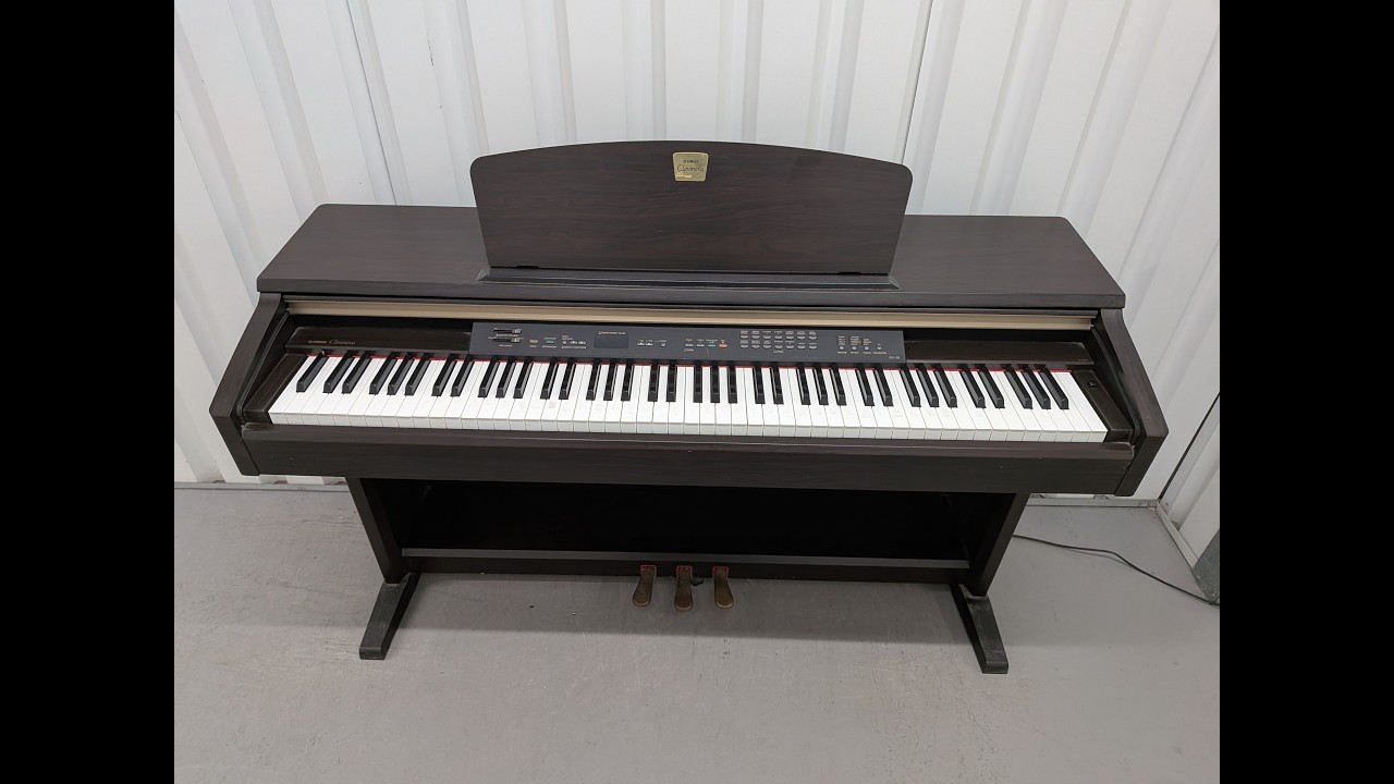 Yamaha Clavinova CLP-120 Digital Piano in dark rosewood stock #26108