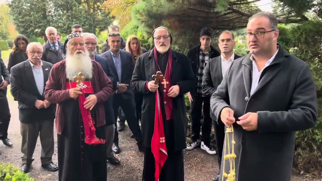 Bischof Isa Gürbüz und Bischof Hanna Aydin besuchen das syrisch orthodoxen Friedhof in Delmenhorst