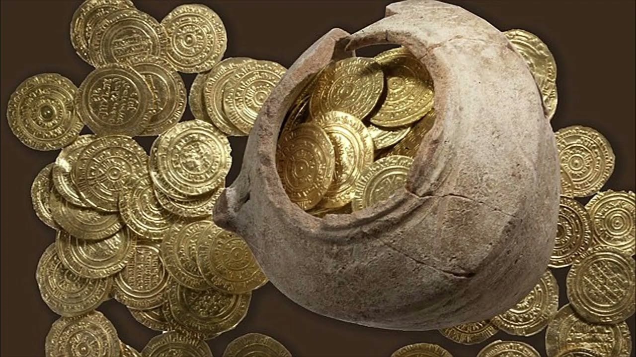 Mother Redcap's Pirates Gold & Smugglers' Tunnels
