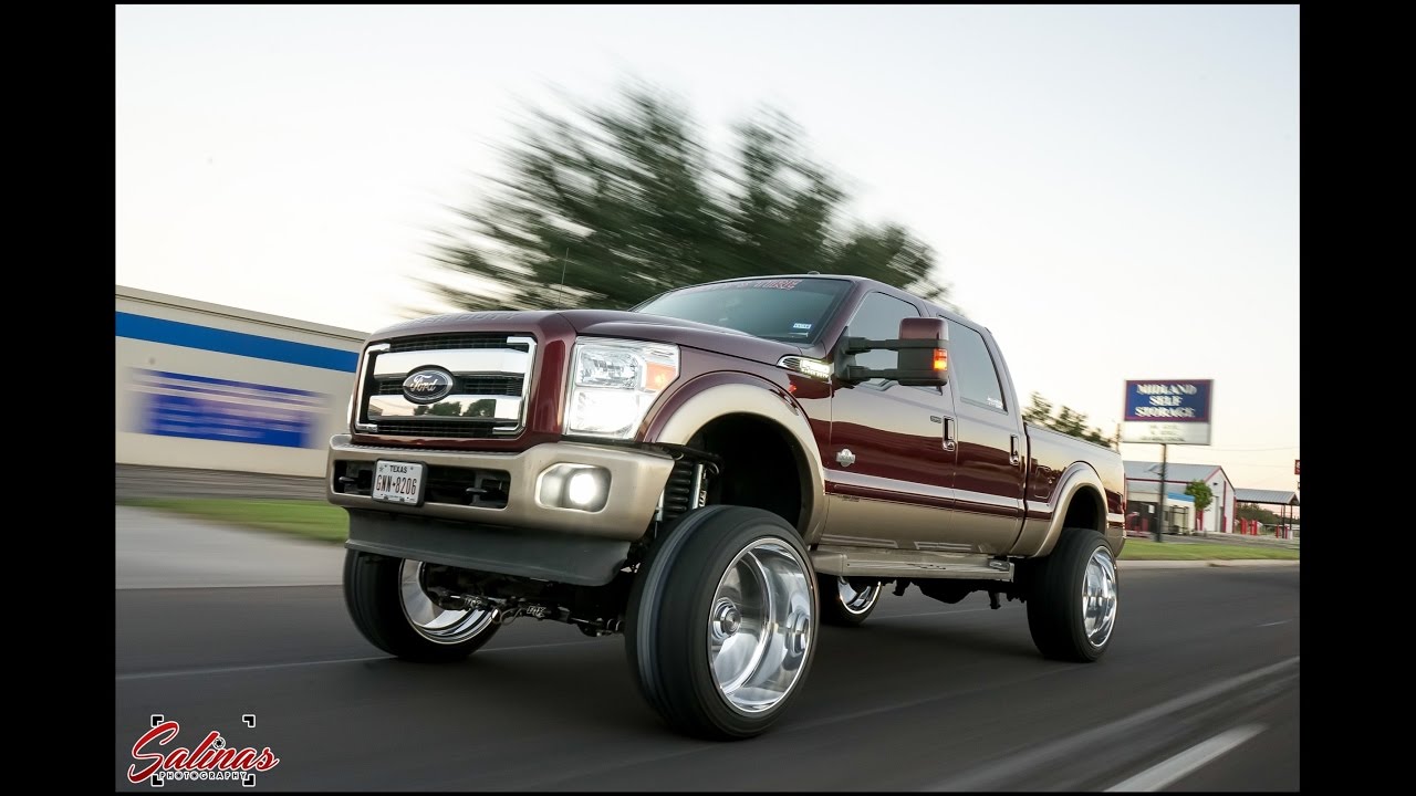 Ford F250 on 26x14 Specialty Forged on a 8