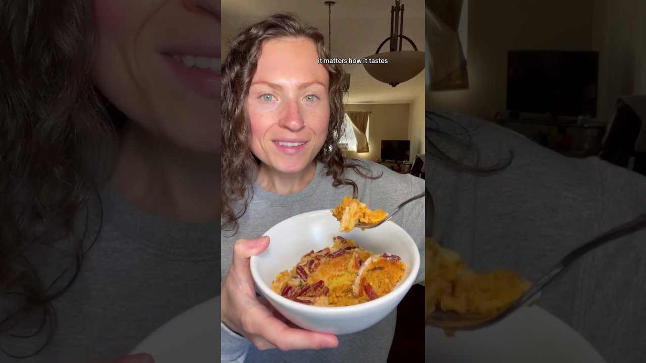 Easy Pumpkin Dump Cake Recipe #dumpcake