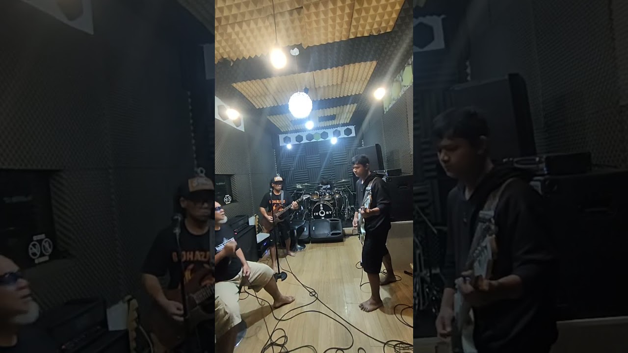 Tujuh Tiga Puluh Hc Cover song!! (Live Session) #hardcore #band #cover