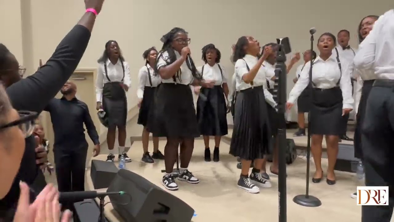 Hold On by Ricky Dillard  | Bring Back The Choir Concert Edition 3