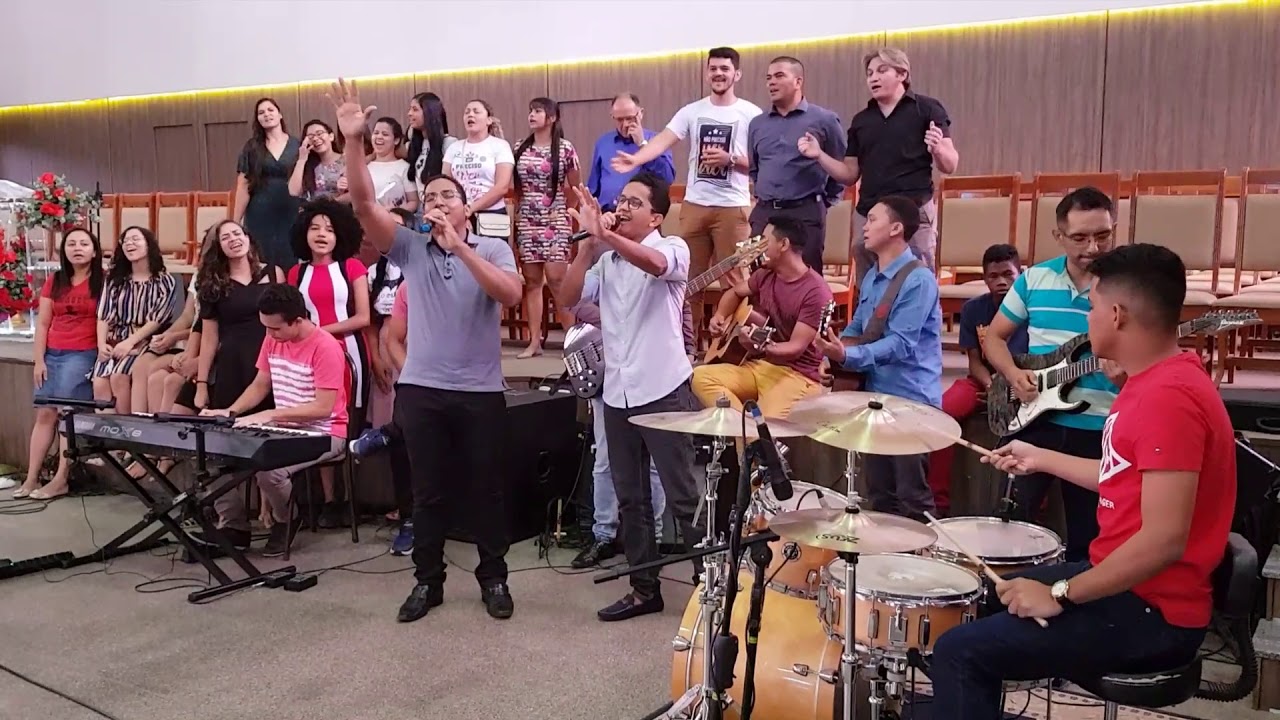 J&oacute; - louvor com Jovens IADET