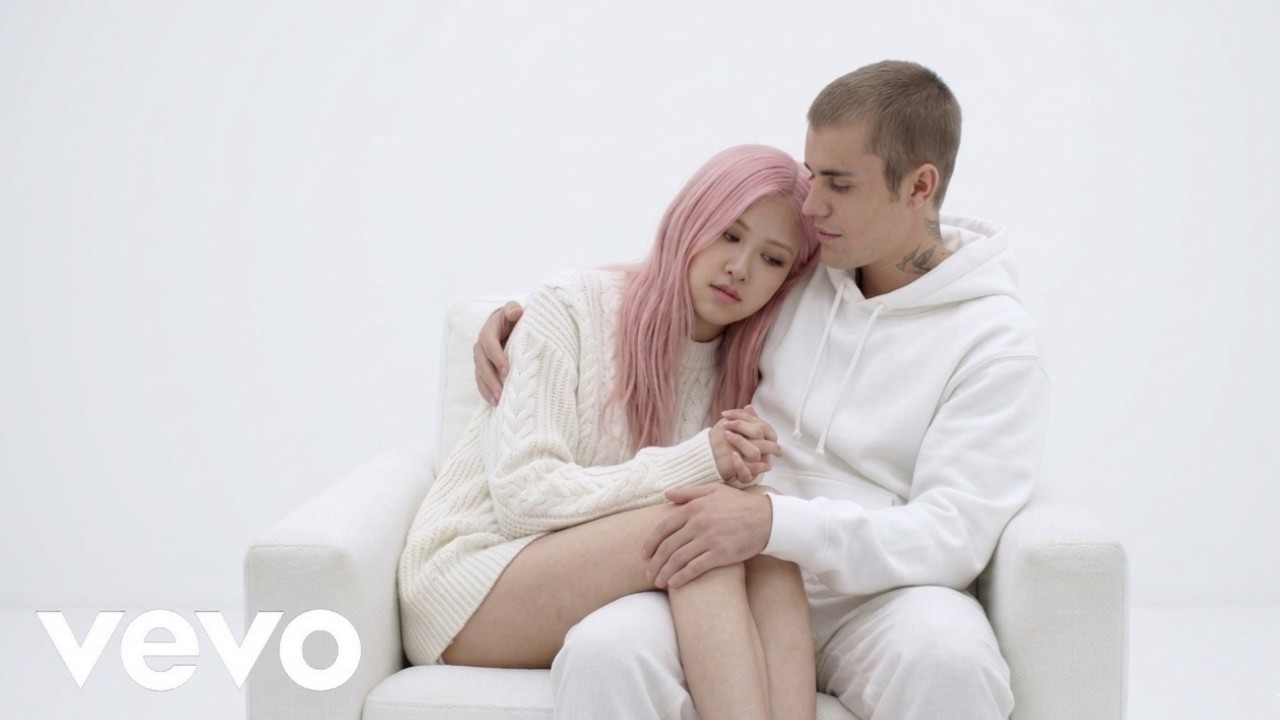 Justin Bieber, ROS&Eacute; & Billie Eilish ft David Guetta&ndash; Love Me (Official Music Video)