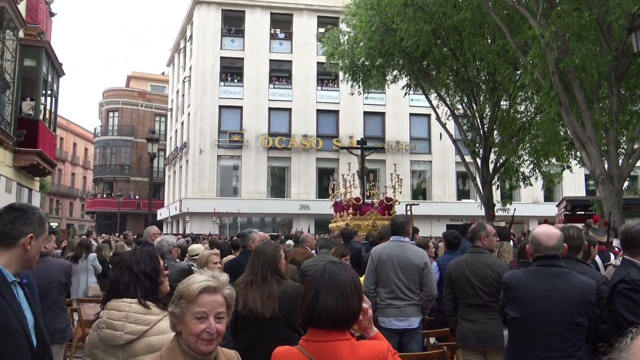 Cristo de la Salud de San Bernardo en la Plaza del Duque