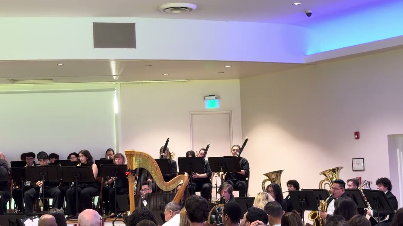 SFYS-Symphonic Winds- Second suite in F -Gustav Holst-Mr. Lowell R. Thomas , conducting.