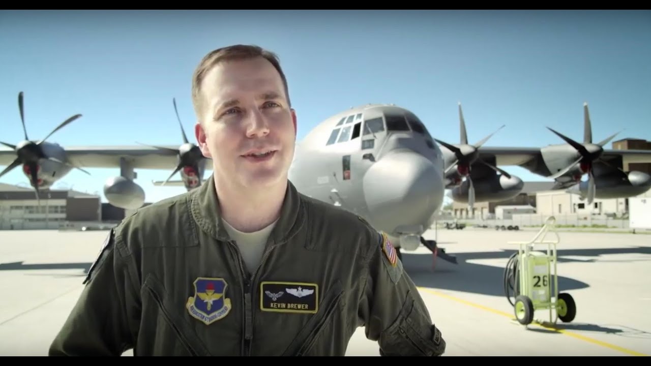 U.S. Air Force: Maj Kevin Brewer, Pilot