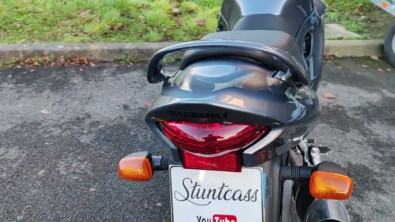 Une moto à 2 visages: Suzuki GSX-F 750 de 2004