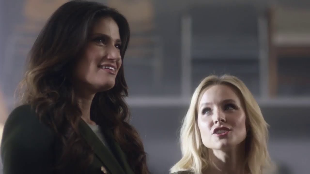 Idina Menzel & Kristen Bell's American Express Ad