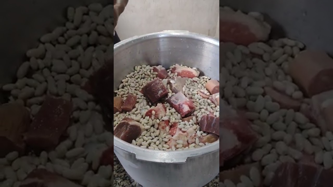 A  NOSSA RECEITA &Eacute; DE OSSO BUCO  UMA DEL&Iacute;CIA MEUS AMORES