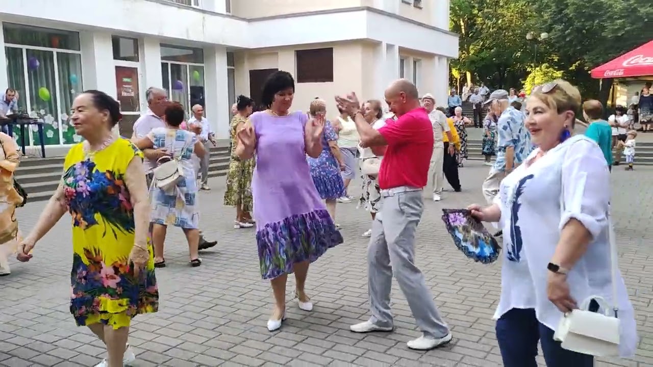 Цыганочка Аза ..............13.07.24 Гомель парк Луначарского 🥰
