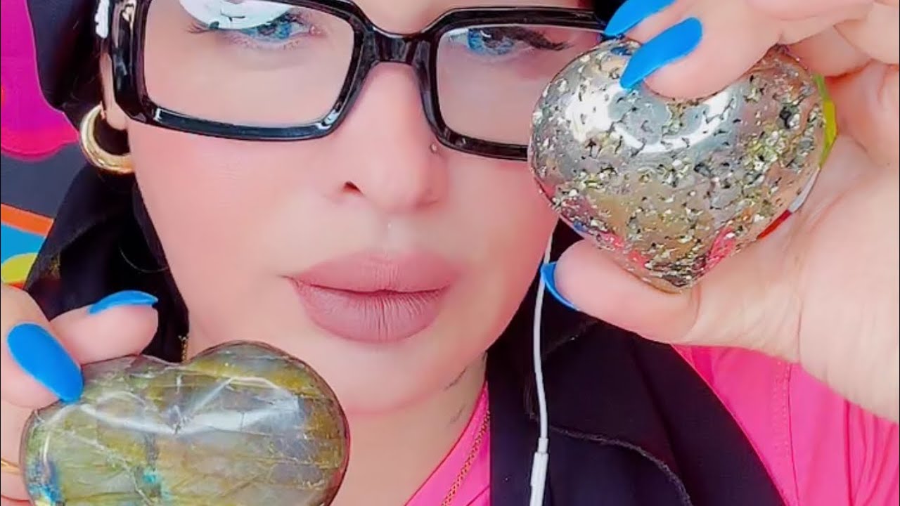 كيف يشعر بدونك❤️‍🩹 بيكلم مين عنك💞هيكلمك ويصالحك ويقولك بحبك ♥️😘😘