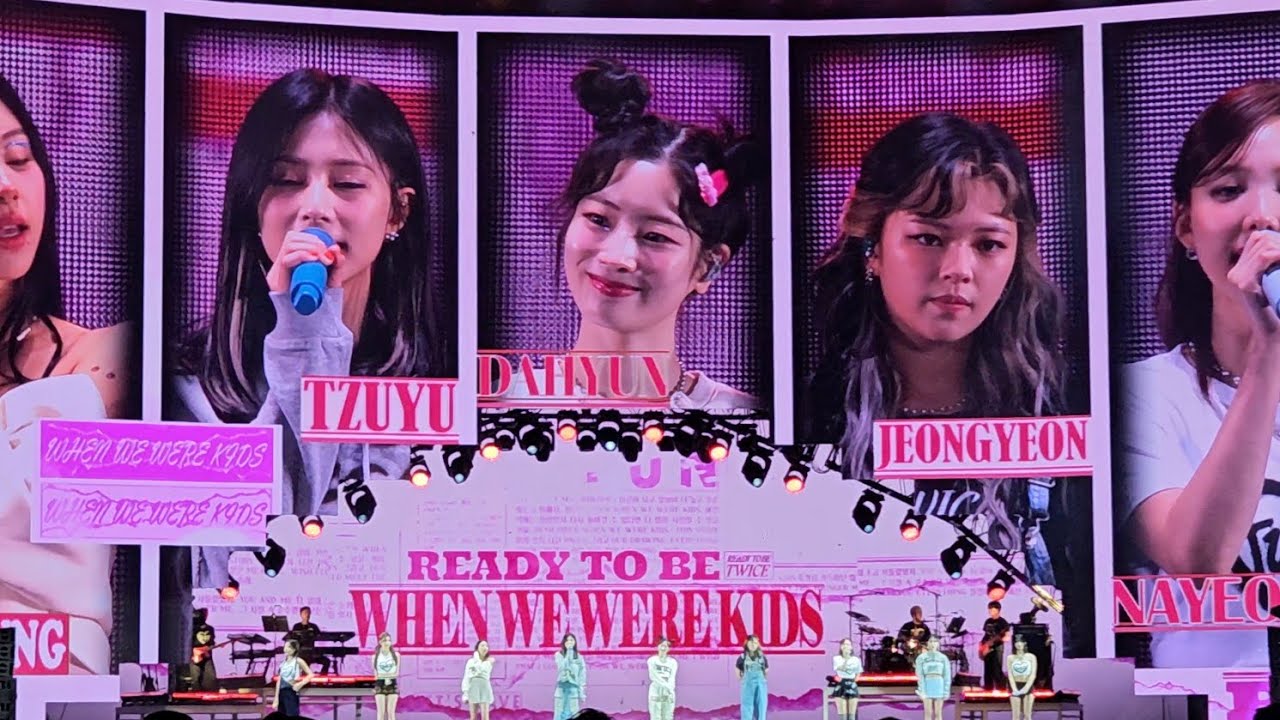 WHEN WE WERE KIDS + CRAZY STUPID LOVE | TWICE (트와이스) READY TO BE CONCERT IN MELBOURNE MARVEL STADIUM