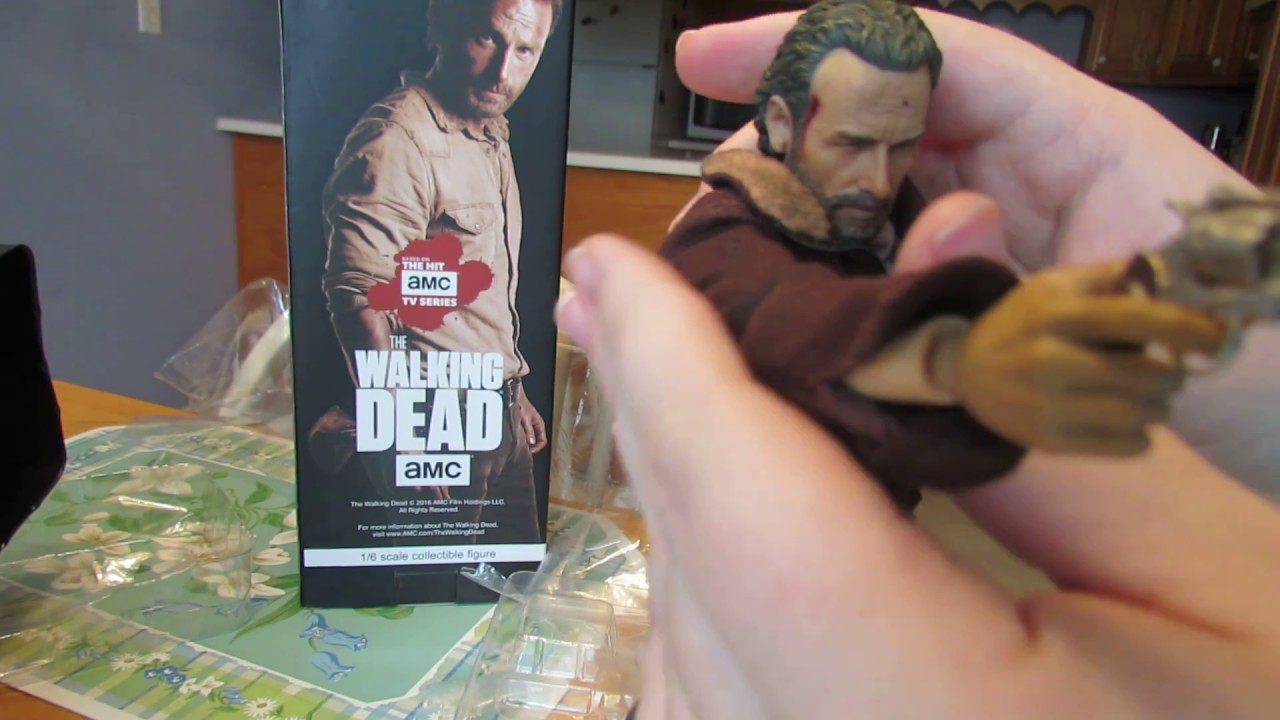 ThreeZero Rick Grimes 1/6 Scale Figure Unboxing!