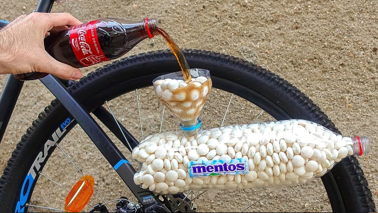 La BICYCLETTE la plus RAPIDE du Monde (COCA-COLA + MENTOS) 🚀🚲