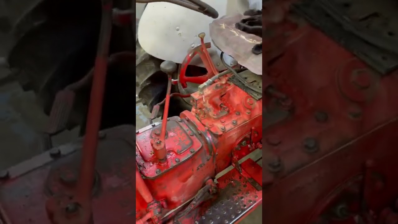 Ford 800 Rear Controls