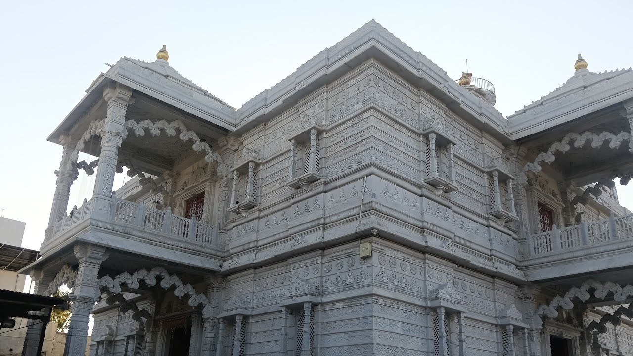 मीरा बाई के काल की मूर्तियां...!!🤌💯🫵🙏भीलवाड़ा शहर के श्री दुधाधारी गोपाल मंदिर भीलवाड़ा में....!!🛕🙏