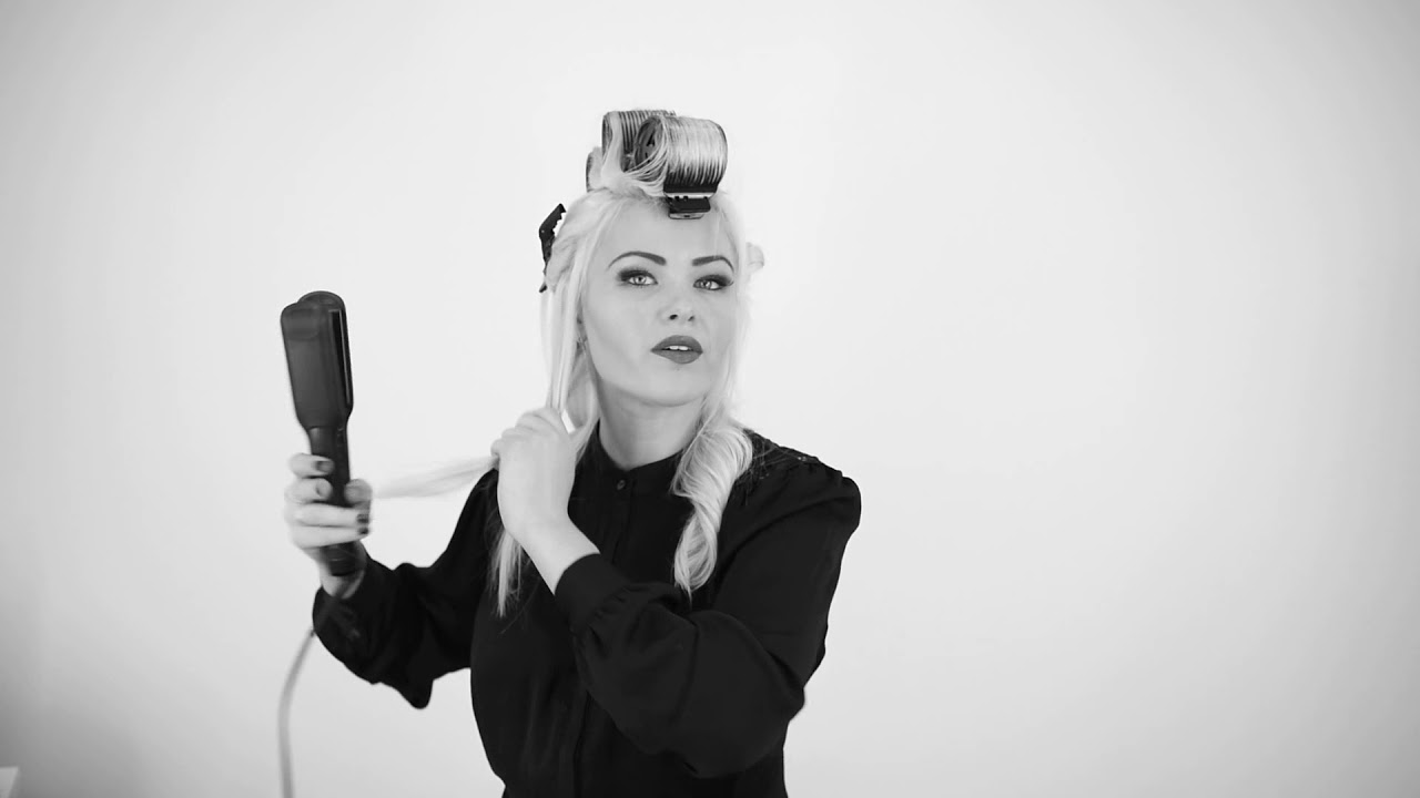 The emergency Chelsea Blow dry - 5 minute hair hack!