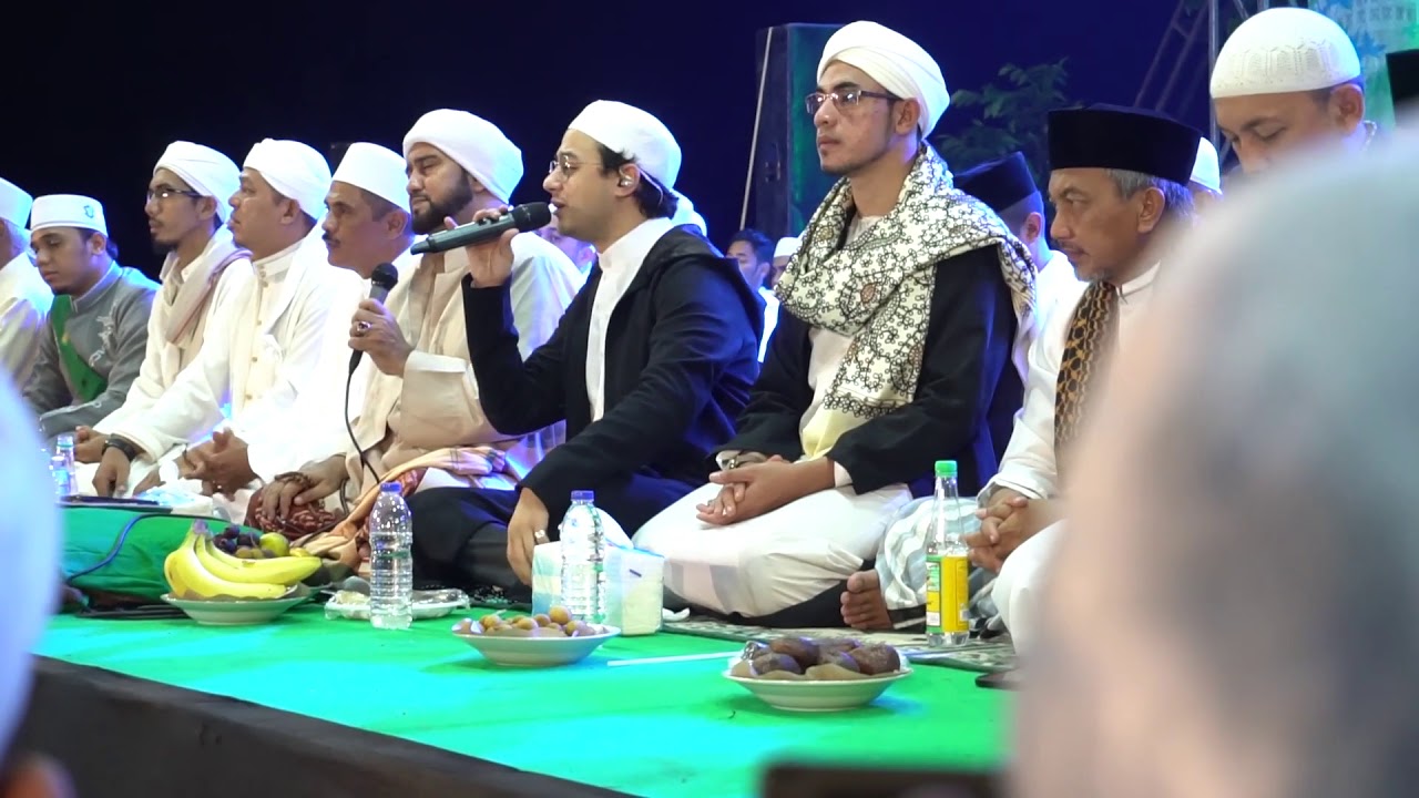 SHOLAWAT HABIB SYECH DAN MOSTAFA ATEF @TERMINAL JATIJAJAR
