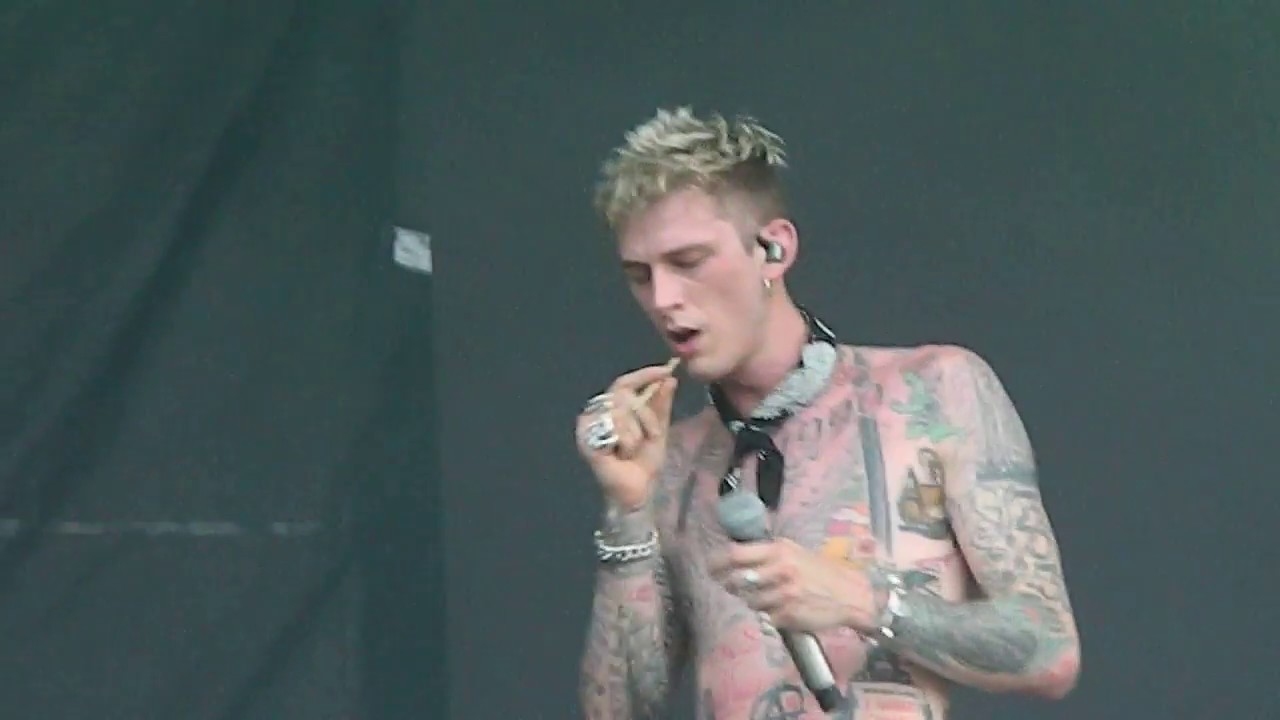 Machine Gun Kelly 