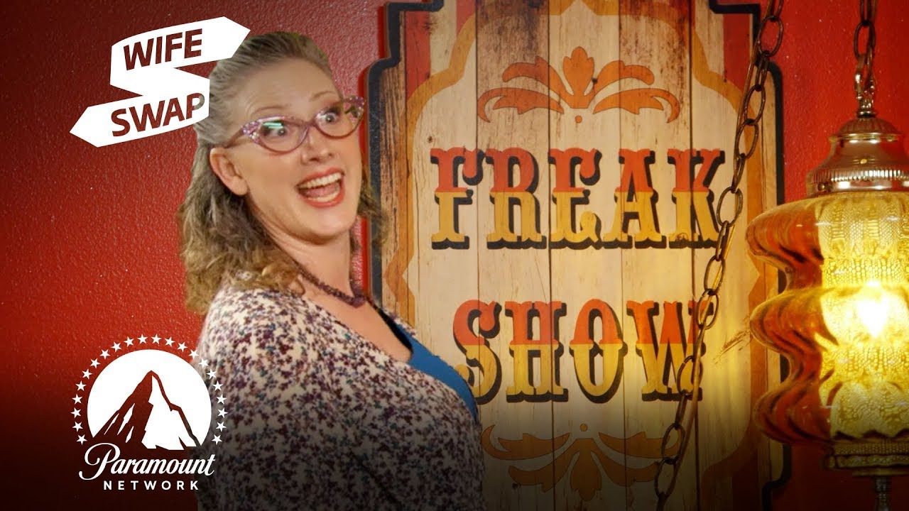 'Am I in a Circus Family?' 🎪 Wife Swap Sneak Peek