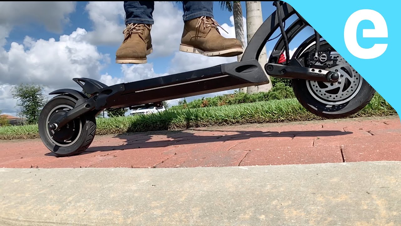 Review: 40 MPH Mantis electric scooter from FluidFreeRide