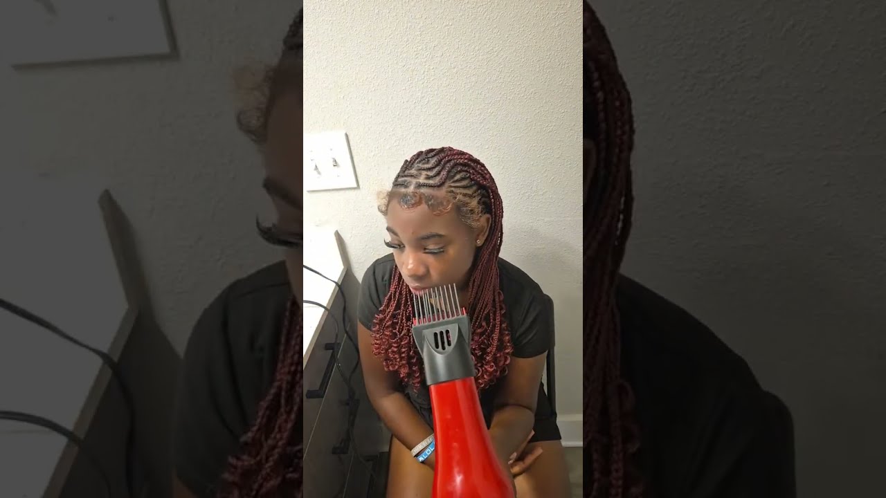 Doing the last touches... Edges(baby hairs)