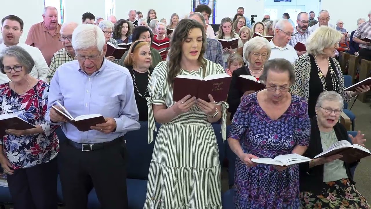 &laquo;Тот небесный дом&raquo; &mdash; Фрэнк Уайт &mdash; &laquo;Гимн церкви Ориндж, 2025&raquo; &mdash; Чад Хант на фортепиано.