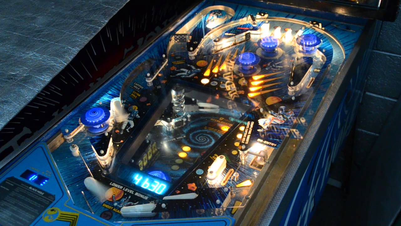 1981 Gottlieb BLACK HOLE Pinball machine