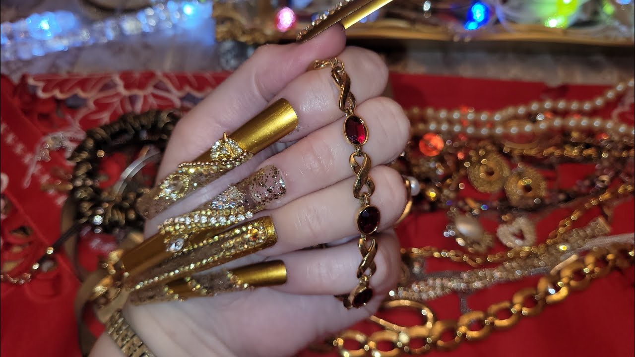 Vintage Jewelry Finds Jewelry Bag Gold Collection part 1 #vintage #vintagejewerly #blingnails