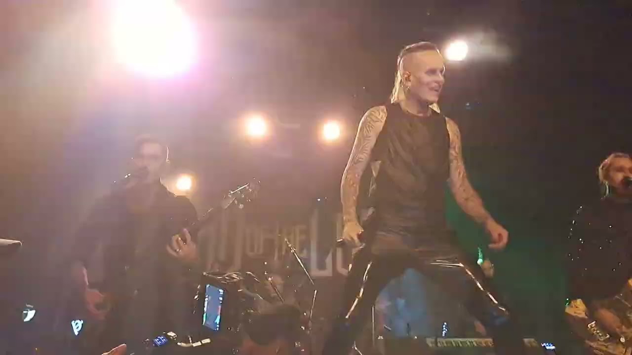 Lord of the Lost: Cha Cha Cha ( Käärijä cover), 15. Dec 2023, Live @ Olympia-kortteli, Tampere