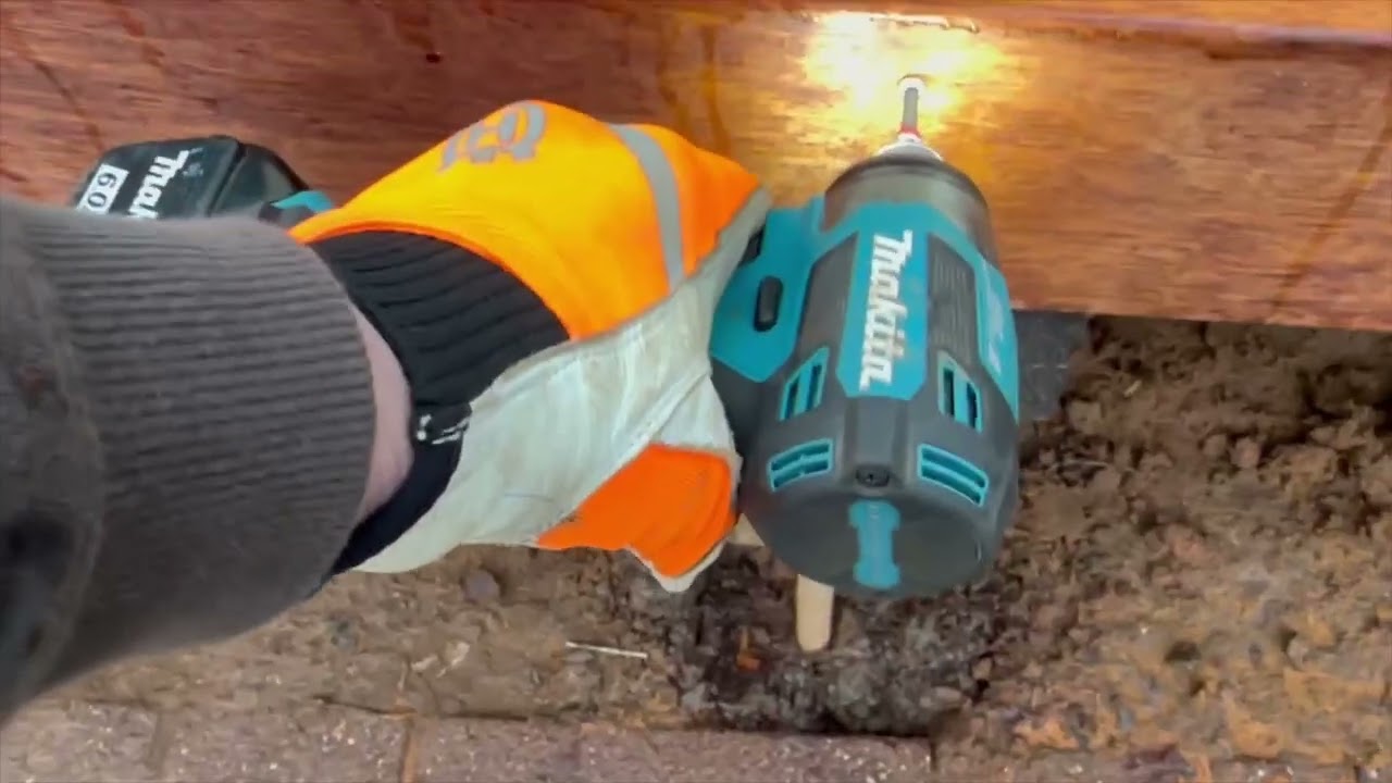 MAKITA 18V Brushless 4-Stage Impact Driver Skin