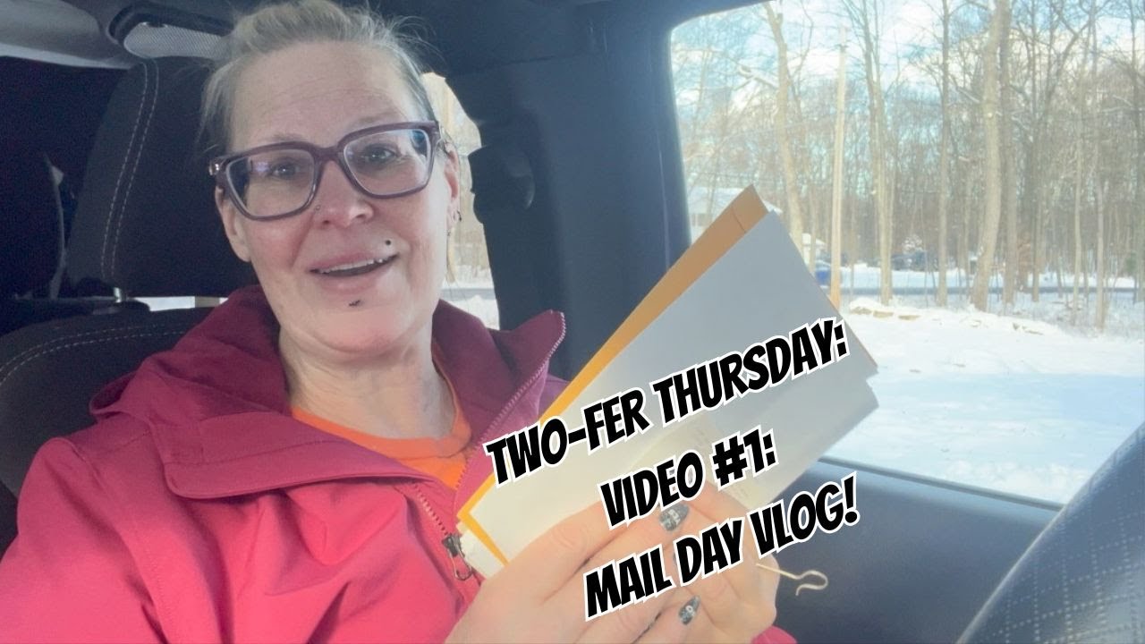 VLOGMAS 2025, День 11. Четверг «Два видео в одном»! Видео 1 из 2: Поездка на почту в формате виде...
