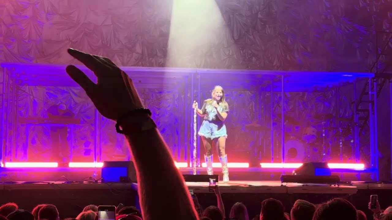 Ewa Farna - Tam gdzie ty PL (Jihlava, Vysočina Fest, 03.07.2025)