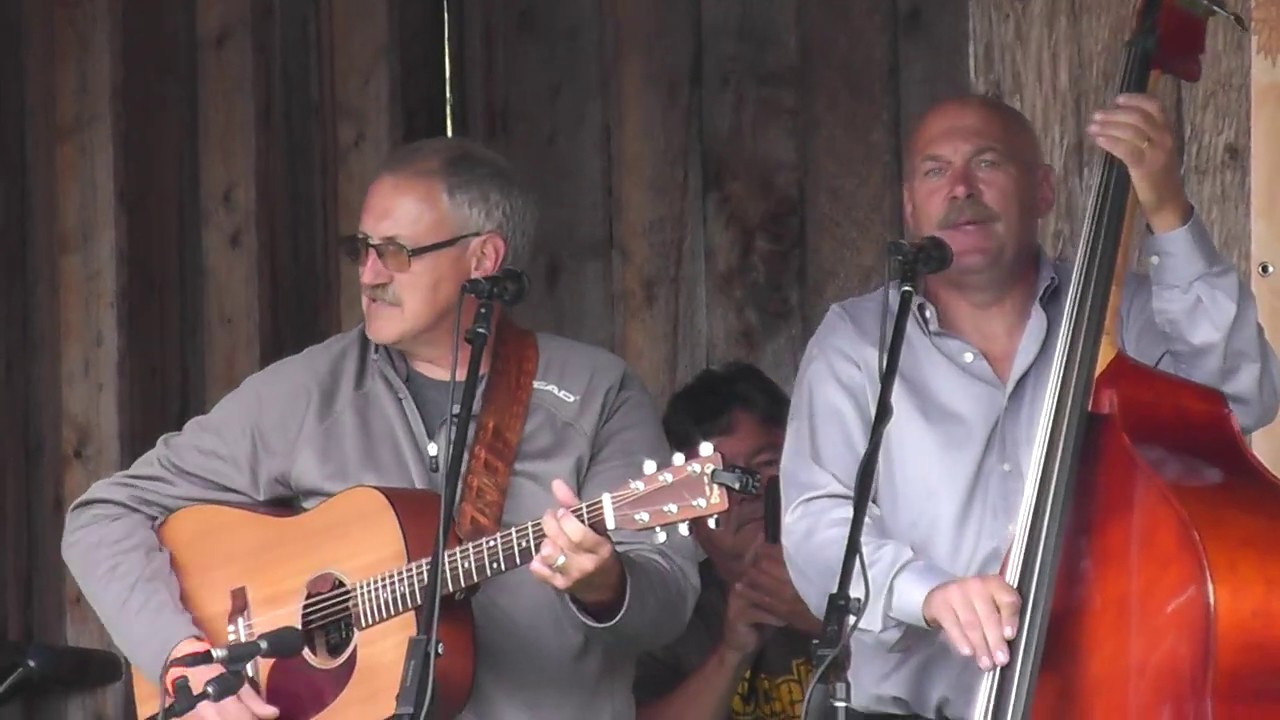 Bluegrass Diamonds - Femme aux yeux bleus @ Festival Bluegrass New Richmond 2019