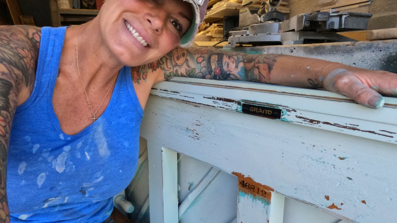 Repurposed Heirloom Piano! Transformed This Beautiful Piano Into A Treasured Bench!