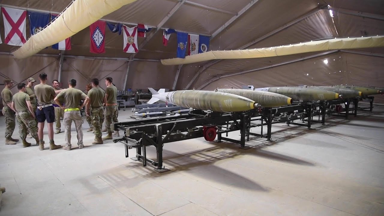 Bomb Build with 332d Expeditionary Maintenance Squadron 20221028