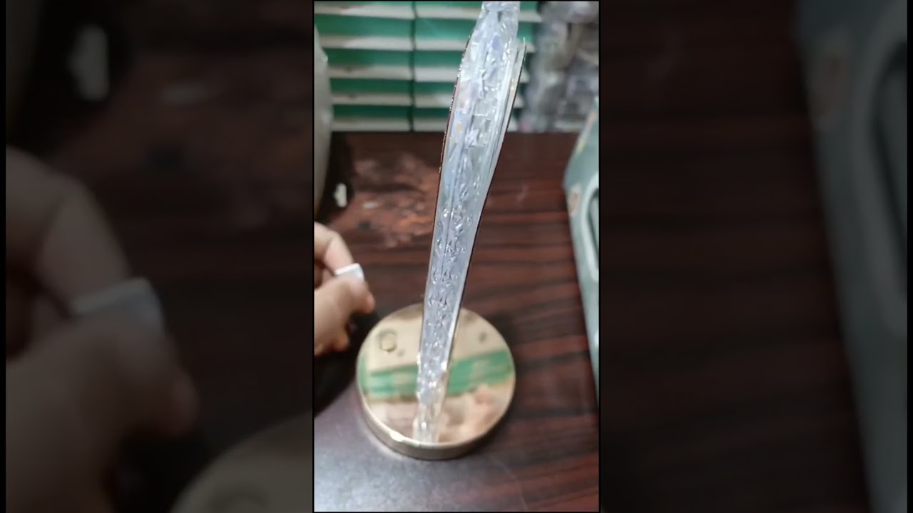 Rechargeable Luxury Oval Shaped Crystal Table Lamp With 3 Colors Touch Control