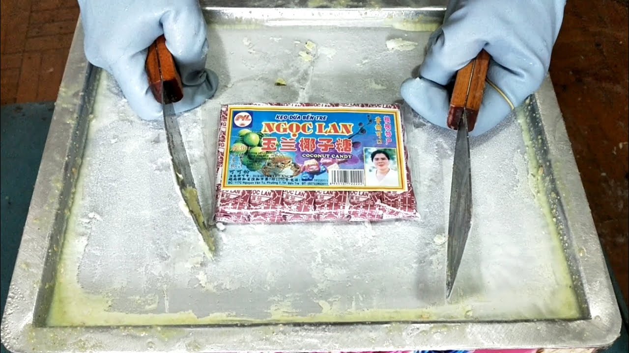 NGOC LAN Coconut Candy Lychee Ice Cream Rolls Street Food ASMR | YUMMY FC