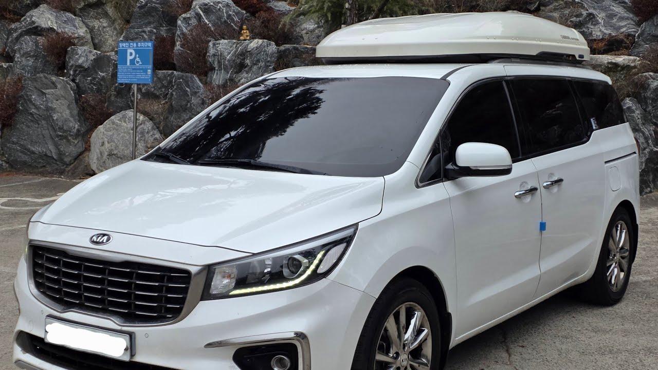 KIA 2020 CARNIVAL 9SEATS diesel