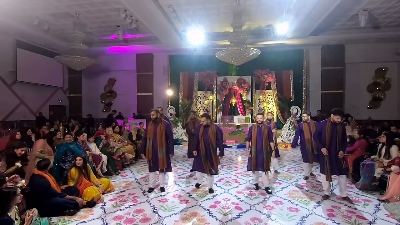 Hamna & Daneyal | Mehndi Bollywood Dance Performances | #wedding #shaadi #mehndi #danceperformance